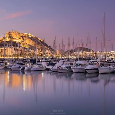Cigarreras Lovely Loft Alicante Bagian luar foto