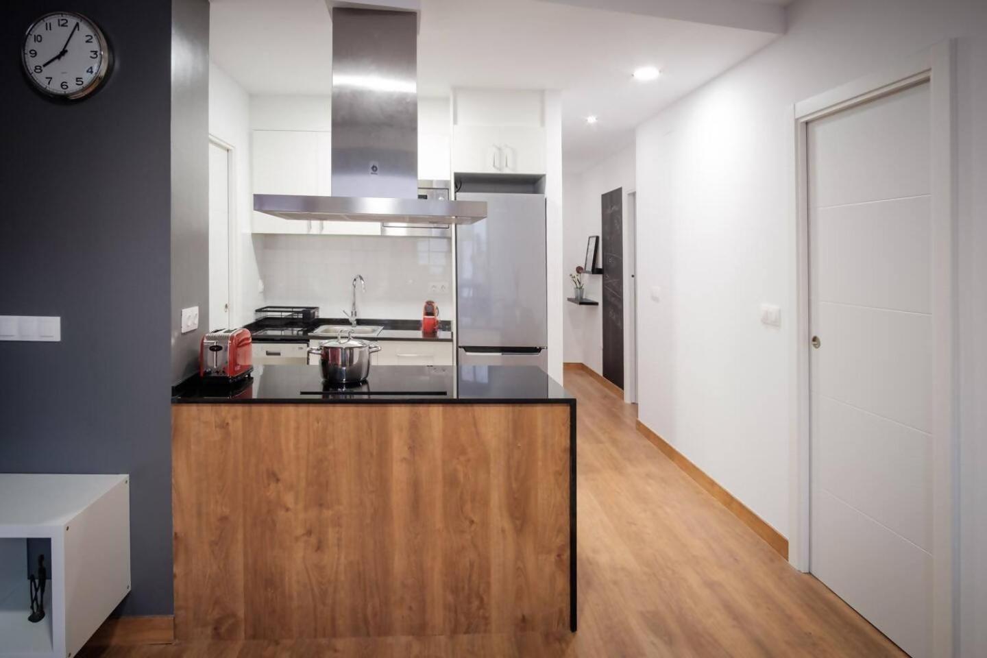 Cigarreras Lovely Loft Alicante Bagian luar foto