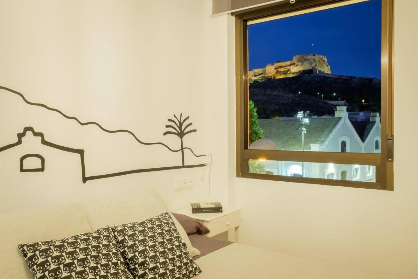 Cigarreras Lovely Loft Alicante Bagian luar foto